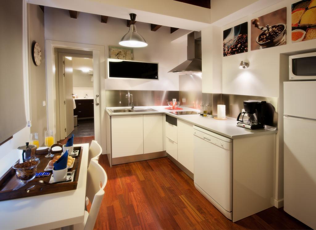 Apartamentos Abad توليدو الغرفة الصورة