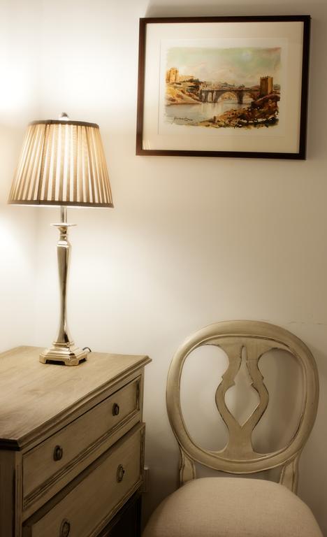Apartamentos Abad توليدو الغرفة الصورة
